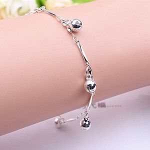Silver Tone Round Droplet Charm Bracelet